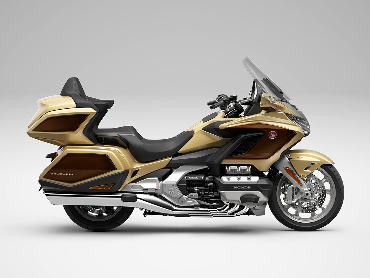 GL1800Tour-Gold-Side.jpg